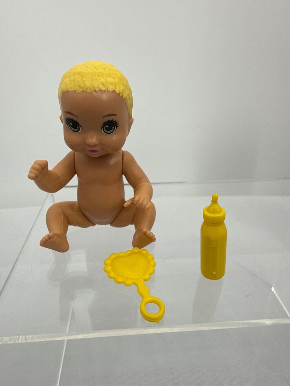 Barbie Skipper Babysitters Inc Blonde Infant Doll Accessories Lot Yellow Bottle